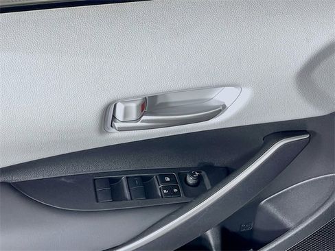 Used 2023 Toyota Corolla SE image 19