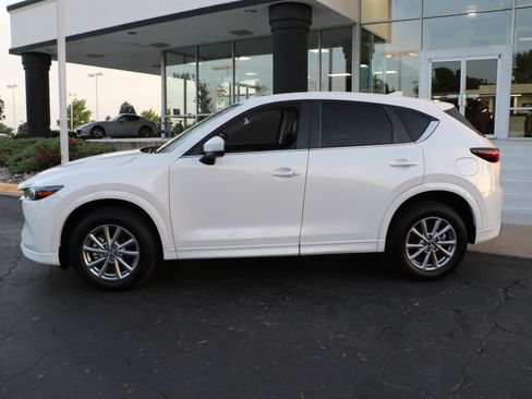 Used 2025 MAZDA CX-5 AWD 2.5 S w/ Preferred Package image 2