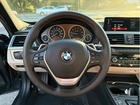 Used 2018 BMW 330i Sedan RWD image 13