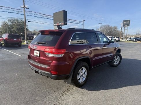 Used 2016 Jeep Grand Cherokee Laredo w/ Quick Order Package 23E image 6