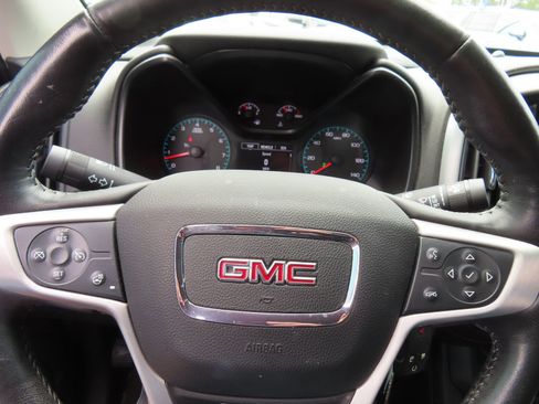 Used 2022 GMC Canyon Elevation w/ Elevation Premium Package image 17