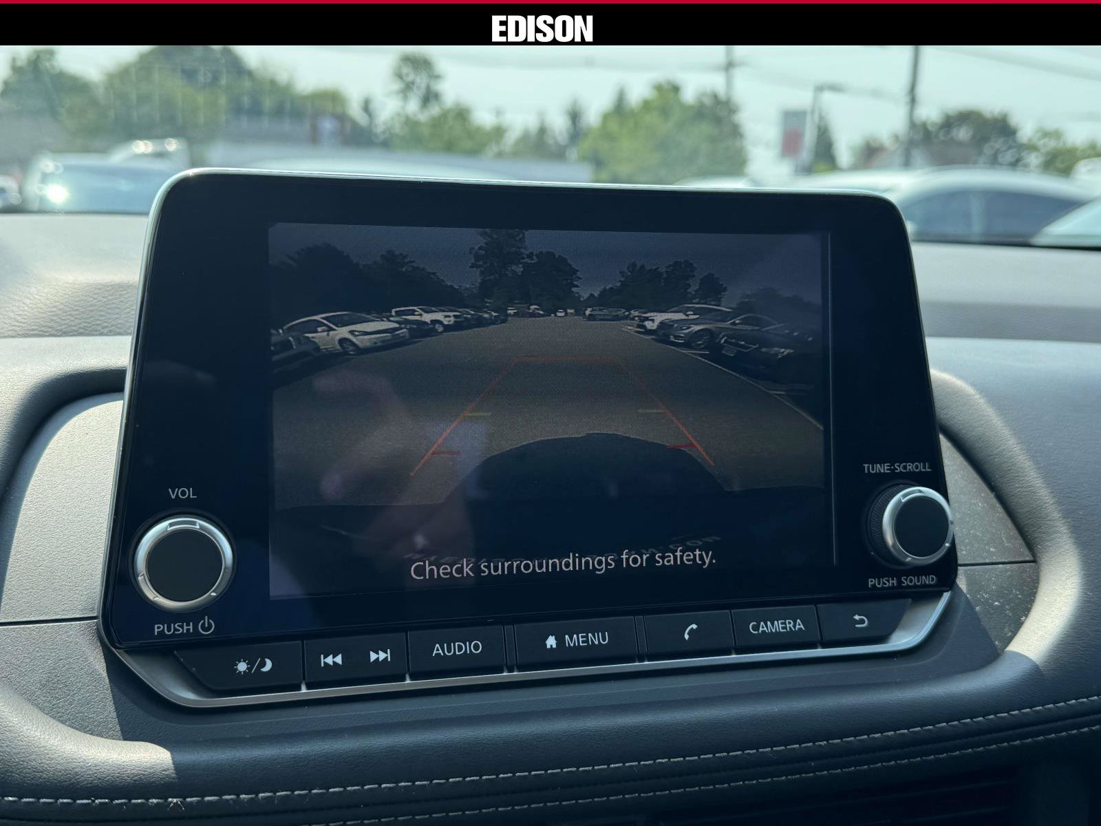 Used 2026 Nissan Rogue S AWD/4WD image 17