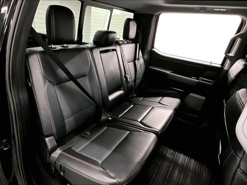 Used 2023 Ford F250 Lariat w/ Lariat Ultimate Package AWD/4WD image 25