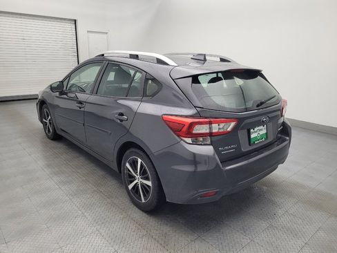 Used 2019 Subaru Impreza 2.0i Premium image 5