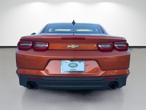 Used 2023 Chevrolet Camaro LT w/ Technology Package image 4