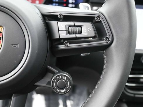 New 2026 Porsche Macan GTS AWD/4WD image 13