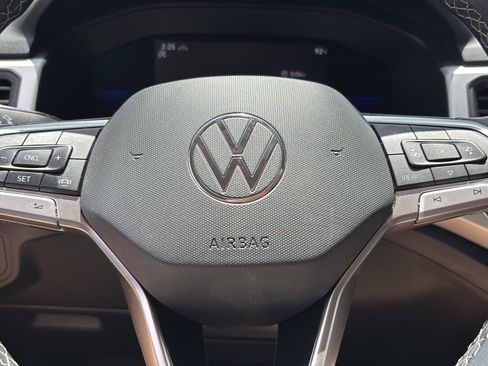 Used 2022 Volkswagen Atlas SE AWD/4WD image 26