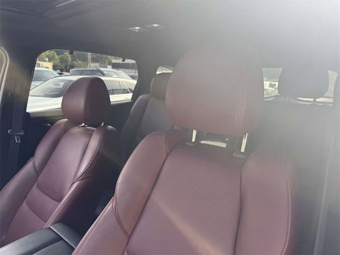 Used 2023 MAZDA CX-9 Carbon Edition image 17