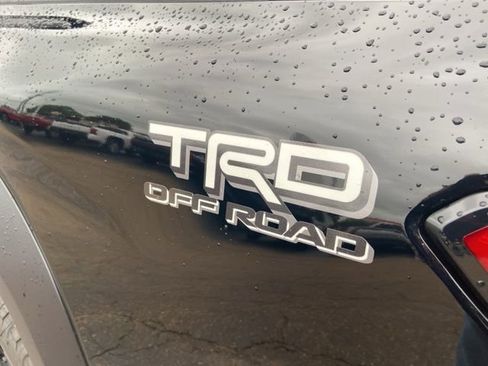 New 2026 Toyota Tacoma TRD Off-Road AWD/4WD image 11