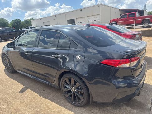 Used 2025 Toyota Corolla SE image 11