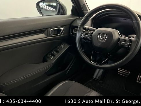 Used 2025 Honda Civic Sport image 11