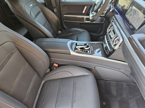 Used 2023 Mercedes-Benz G 63 AMG 4MATIC image 11