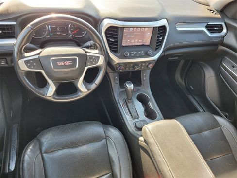 Used 2018 GMC Acadia SLT image 10