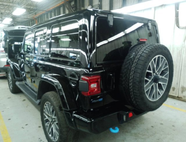 Used 2024 Jeep Wrangler High Altitude AWD/4WD image 4