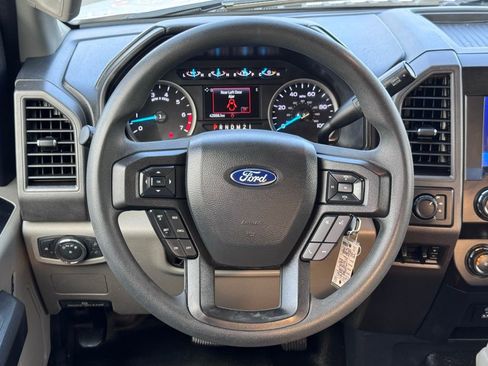 Used 2022 Ford F250 XL w/ Power Equipment Group image 7