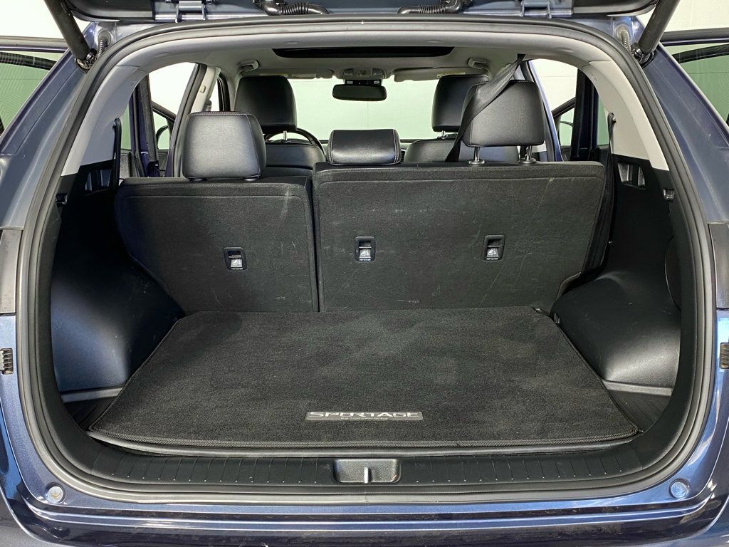 Used 2019 Kia Sportage EX w/ Option Group 040 AWD/4WD image 18
