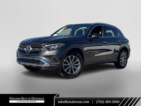 Certified 2025 Mercedes-Benz GLC 300 image 1