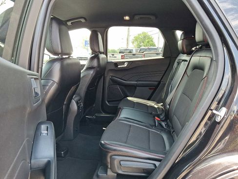 Used 2024 Ford Escape ST-Line image 10