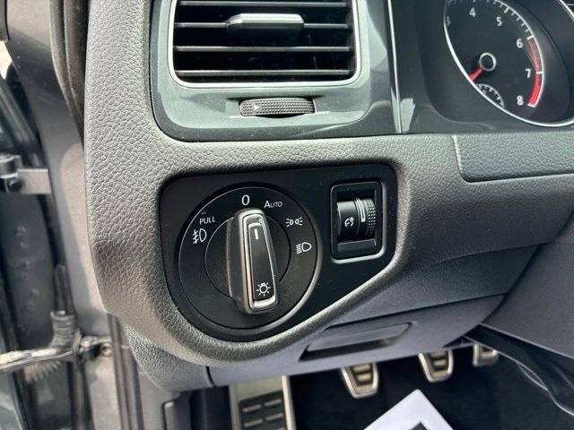 Used 2019 Volkswagen Golf Alltrack SE AWD/4WD image 15