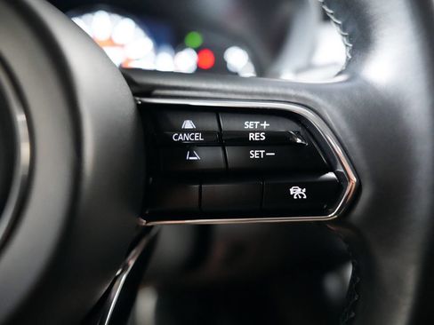 Used 2024 MAZDA CX-90 3.3 Turbo w/ Preferred Plus AWD/4WD image 24