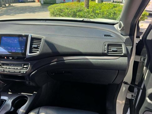 Used 2017 Honda Pilot EX-L image 15