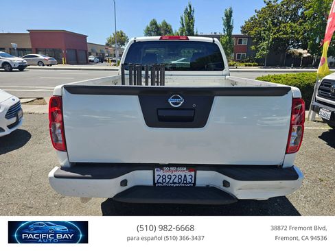 Used 2019 Nissan Frontier S RWD image 6