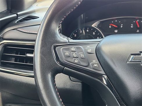 Used 2022 Chevrolet Equinox RS w/ RS Leather Package image 28