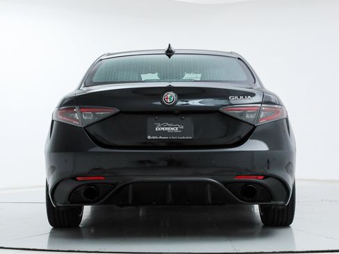 New 2025 Alfa Romeo Giulia w/ Driving Assist Package RWD image 4