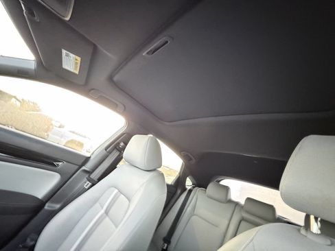 Used 2025 Honda Civic Sport image 33