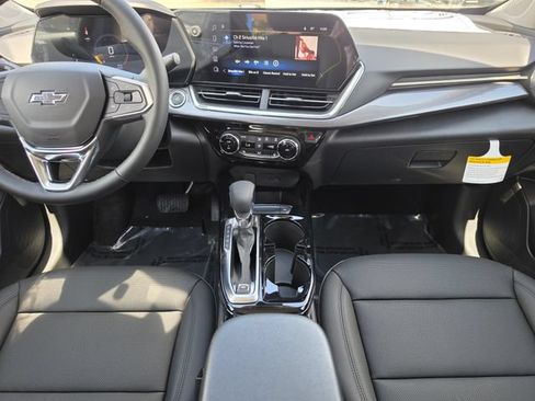 New 2026 Chevrolet Trax ACTIV w/ Driver Confidence Package FWD image 16
