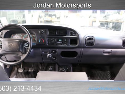 Used 2001 Dodge Ram 3500 Truck ST image 19