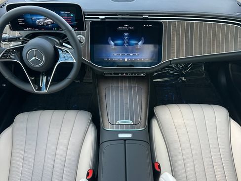New 2026 Mercedes-Benz E 450 4MATIC Sedan image 13