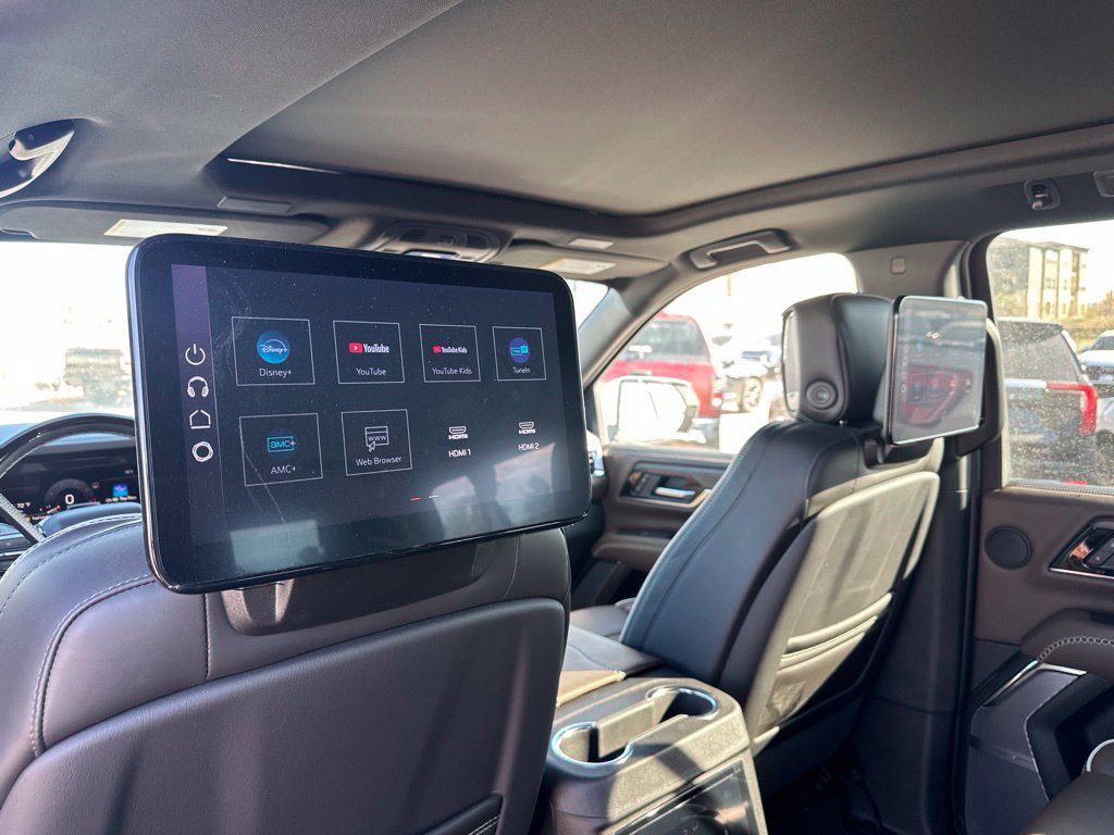 Used 2026 GMC Yukon XL Denali Ultimate AWD/4WD image 10