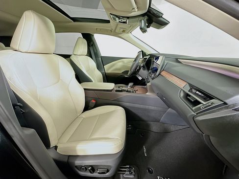 New 2026 Lexus RX 350 image 32