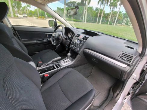 Used 2014 Subaru Impreza 2.0i Premium w/ All-Weather Package w/CVT AWD/4WD image 38