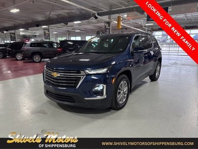 Used 2023 Chevrolet Traverse LT