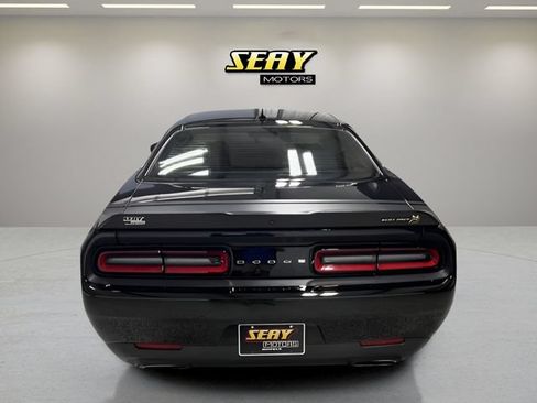 Used 2021 Dodge Challenger R/T Scat Pack w/ Plus Package RWD image 17