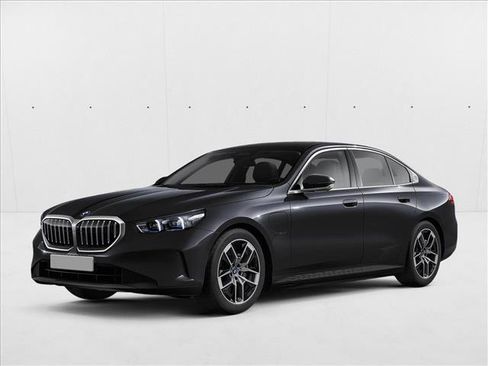 New 2025 BMW 550e xDrive w/ Executive Package image 1