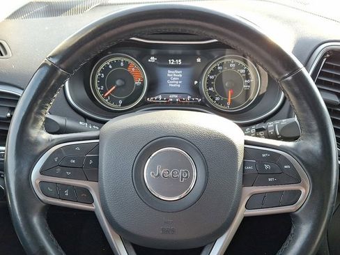 Certified 2019 Jeep Cherokee Limited image 22