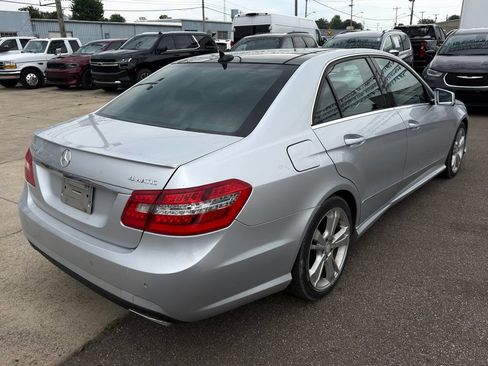 Used 2012 Mercedes-Benz E 350 4MATIC Sedan image 9