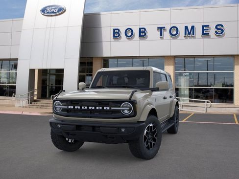 New 2026 Ford Bronco Outer Banks AWD/4WD image 2