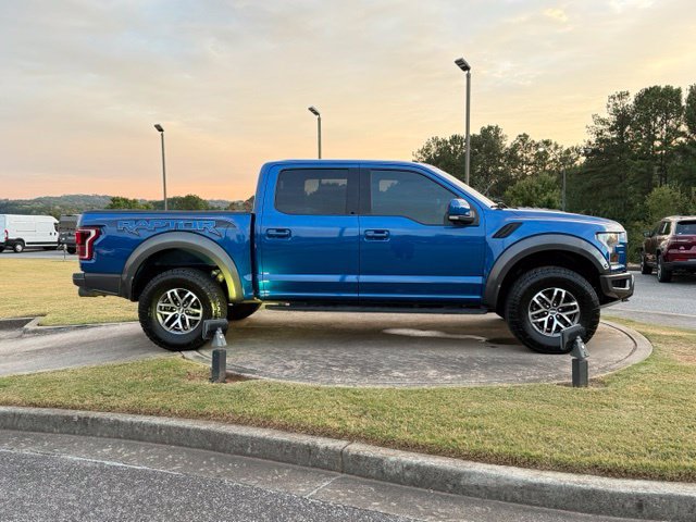 Used 2018 Ford F150 Raptor w/ Equipment Group 802A Luxury AWD/4WD image 8
