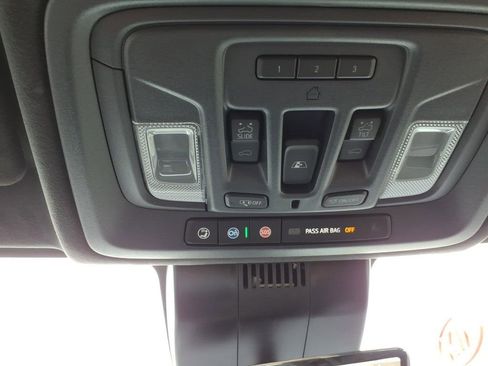 Used 2026 GMC Sierra 2500 AT4X image 25