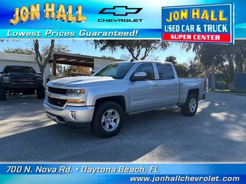 Used 2018 Chevrolet Silverado 1500 LT w/ All Star Edition image 2