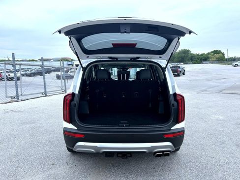 Used 2020 Kia Telluride S AWD/4WD image 23