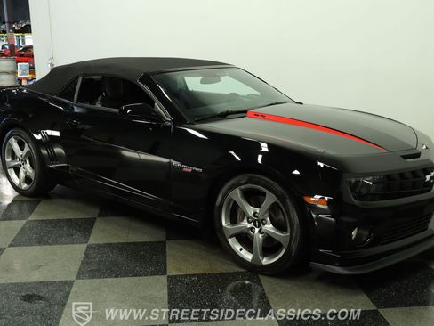 Used 2013 Chevrolet Camaro SS w/ RS Package RWD image 14
