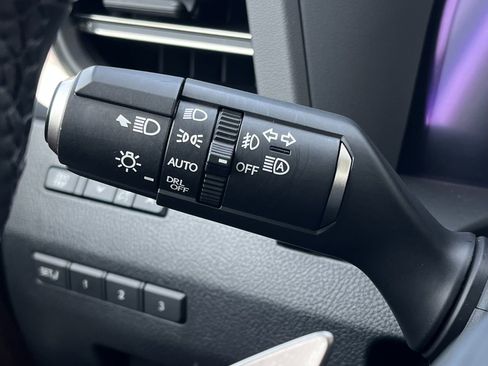 Used 2025 Lexus GX 550 Premium+ w/ Accessory Package (2T) image 35