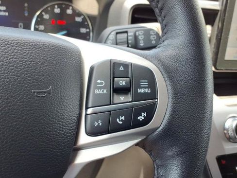 Certified 2024 Ford Explorer XLT AWD/4WD image 20