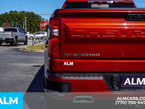Used 2023 Chevrolet Silverado 1500 High Country w/ Z71 Off-Road Package image 17