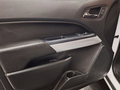 Used 2022 Chevrolet Colorado LT w/ Fleet Safety Package image 32